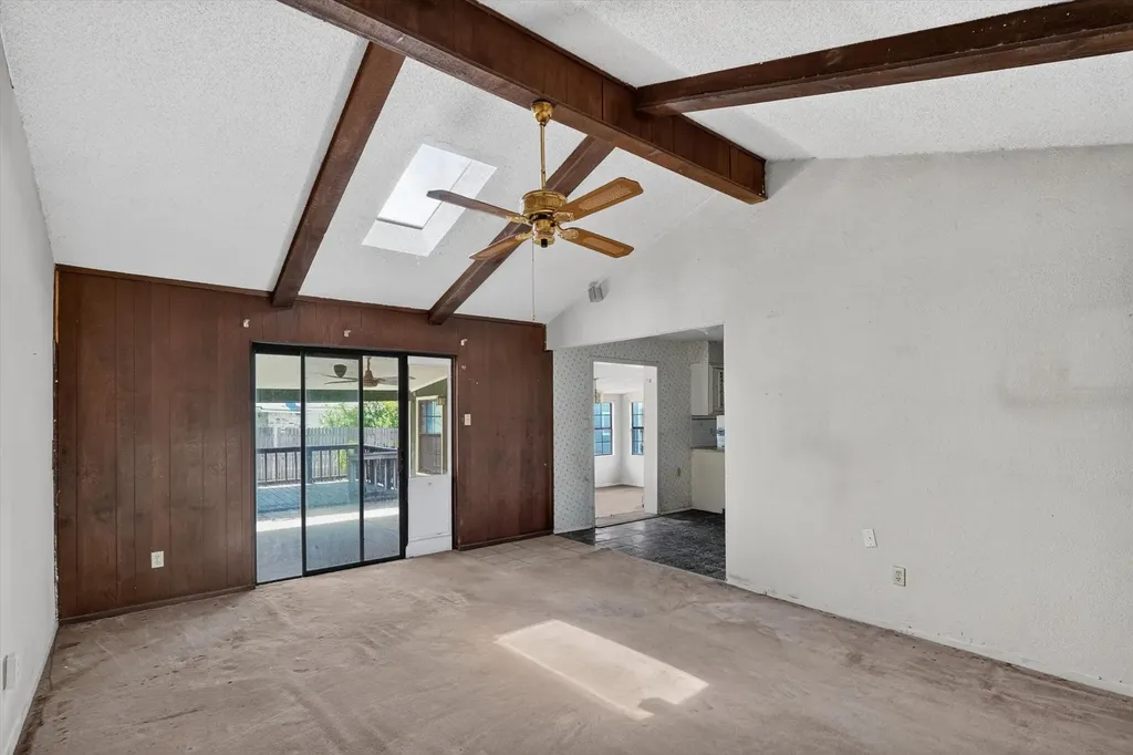 2512 Bent Tree Lane Arlington TX 76016