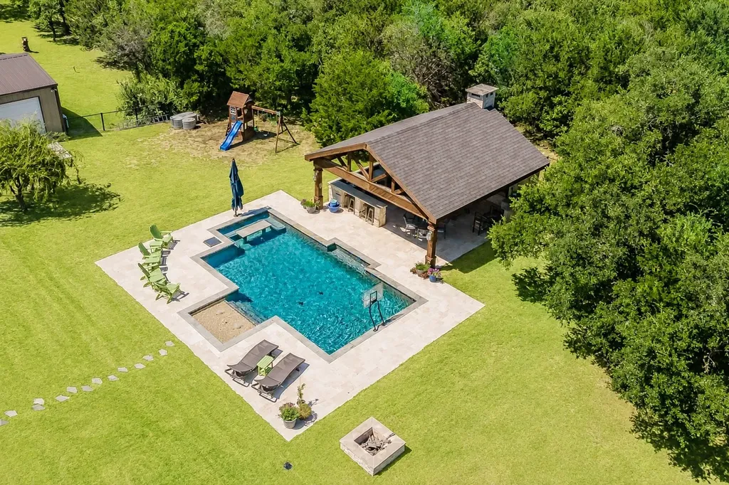 259 Wapiti Drive Azle TX 76020