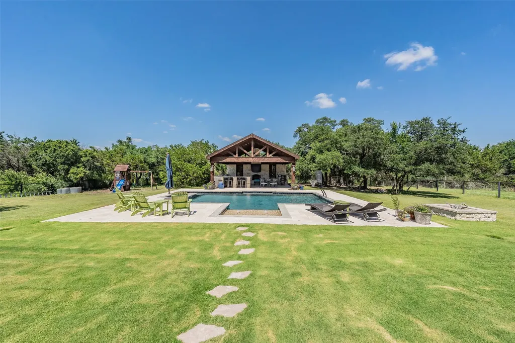 259 Wapiti Drive Azle TX 76020