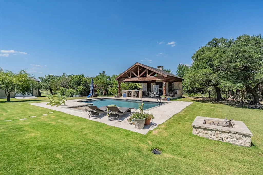 259 Wapiti Drive Azle TX 76020