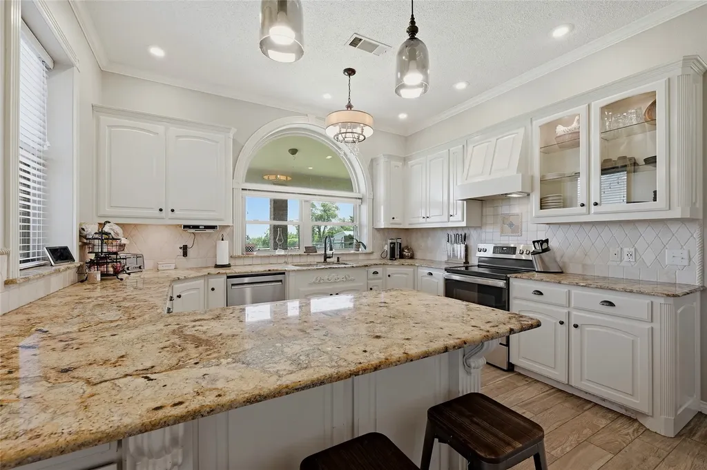 1316 Tate Circle Sherman TX 75090