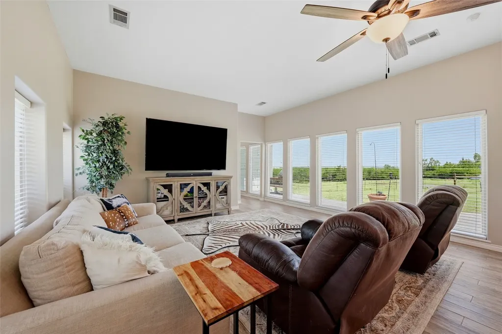 1316 Tate Circle Sherman TX 75090