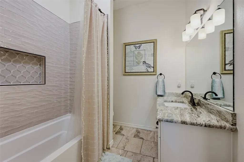 1316 Tate Circle Sherman TX 75090