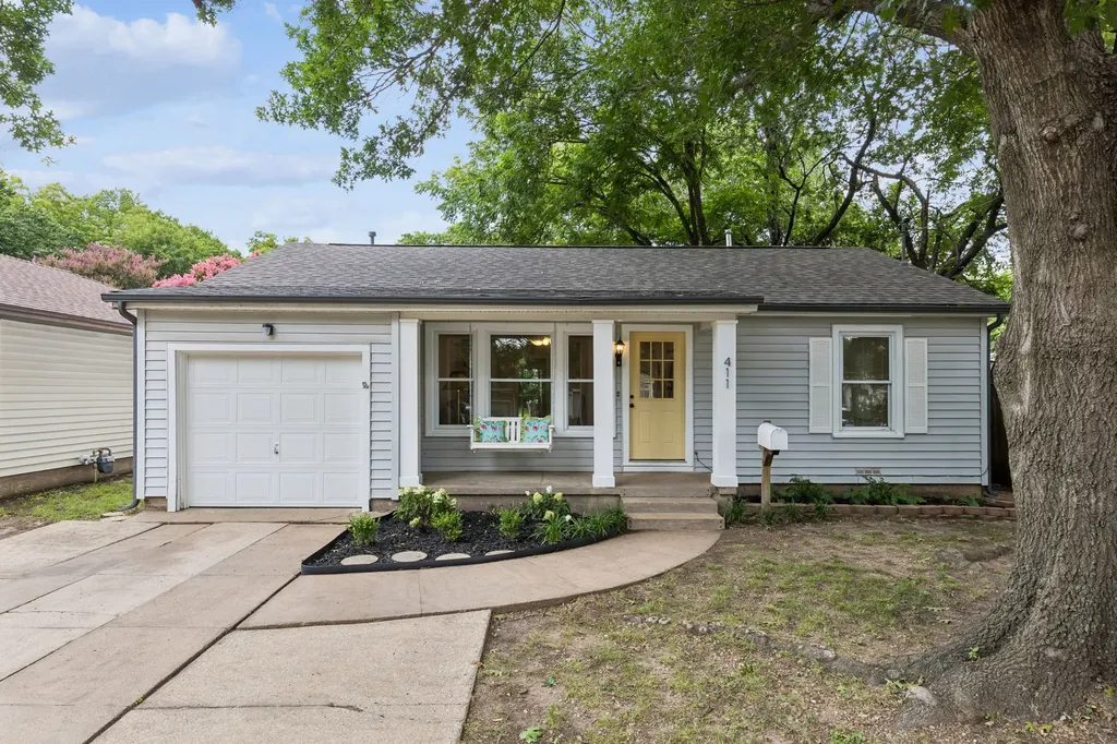 411 W Taylor Street Sherman TX 75092