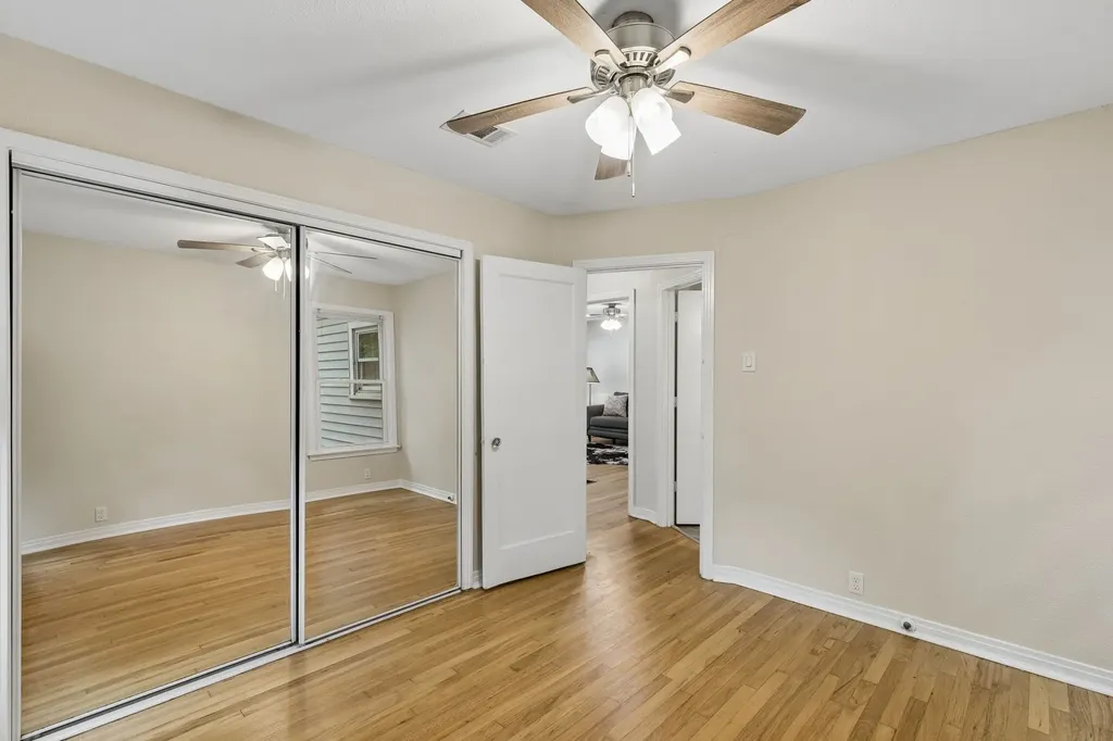 411 W Taylor Street Sherman TX 75092