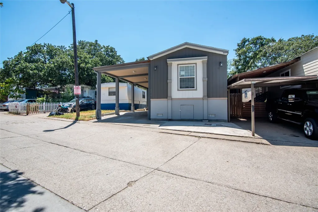 3214 La Sombra Grand Prairie TX 75050
