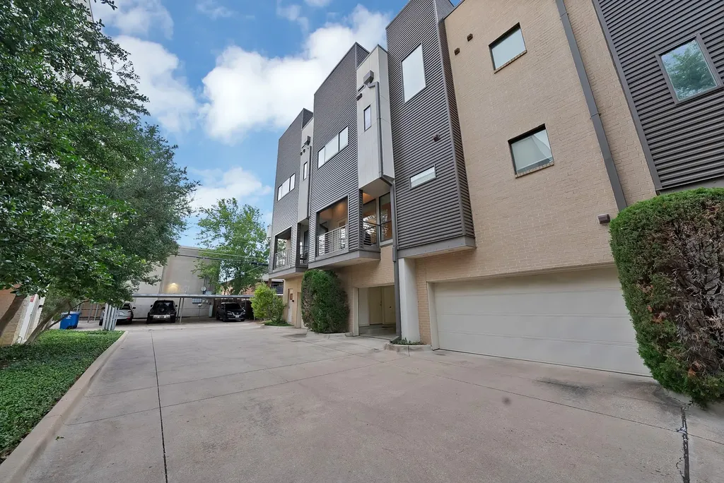 4111 Newton Avenue Dallas TX 75219