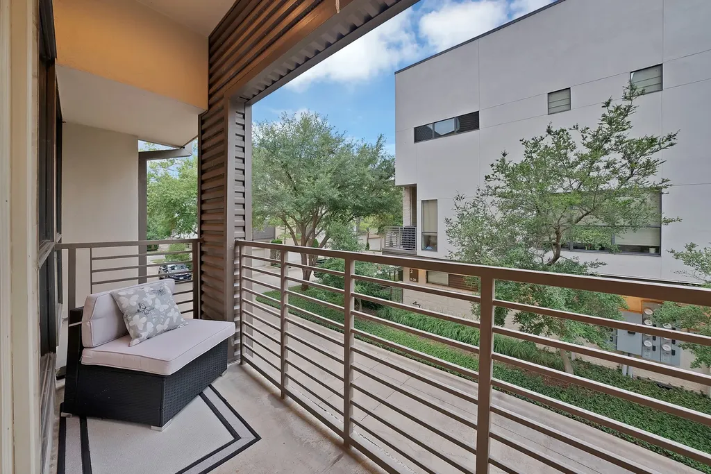 4111 Newton Avenue Dallas TX 75219