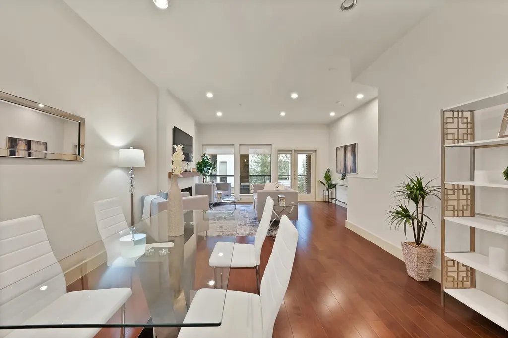 4111 Newton Avenue Dallas TX 75219