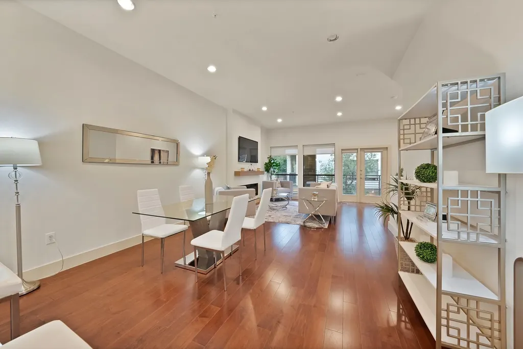 4111 Newton Avenue Dallas TX 75219