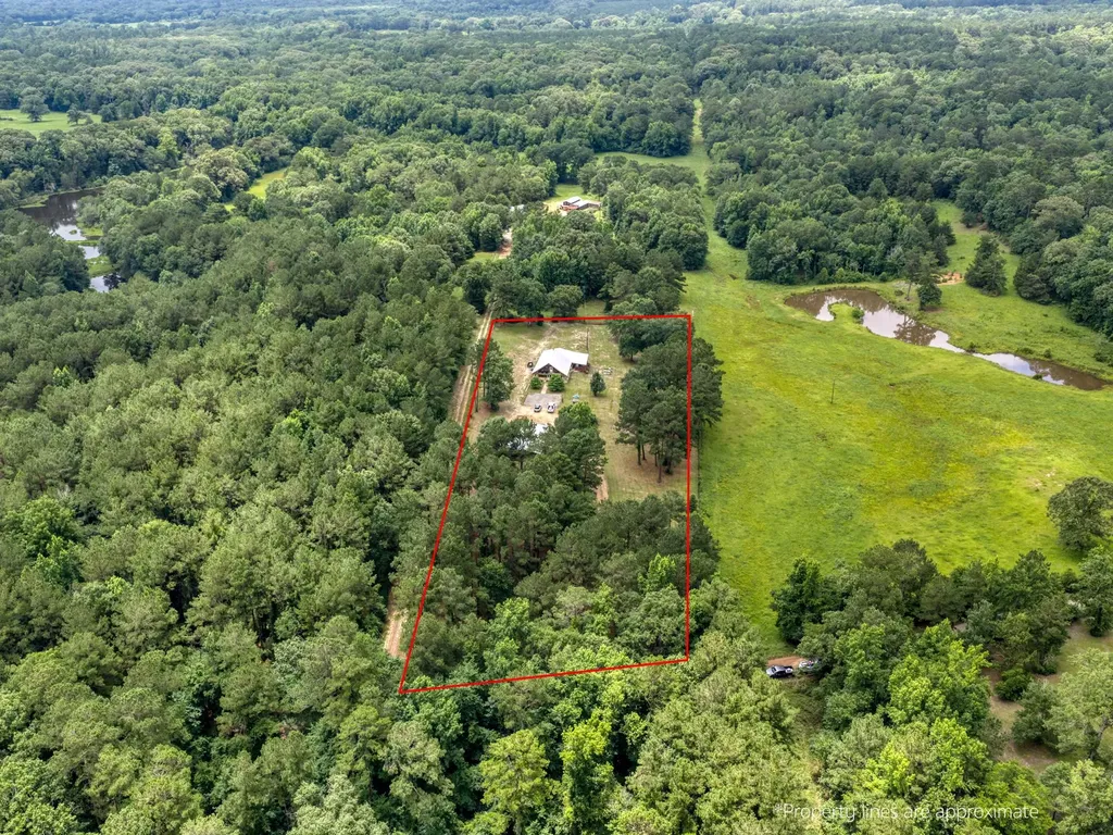4240 County Road 2107 Rusk TX 75785