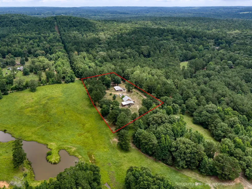 4240 County Road 2107 Rusk TX 75785