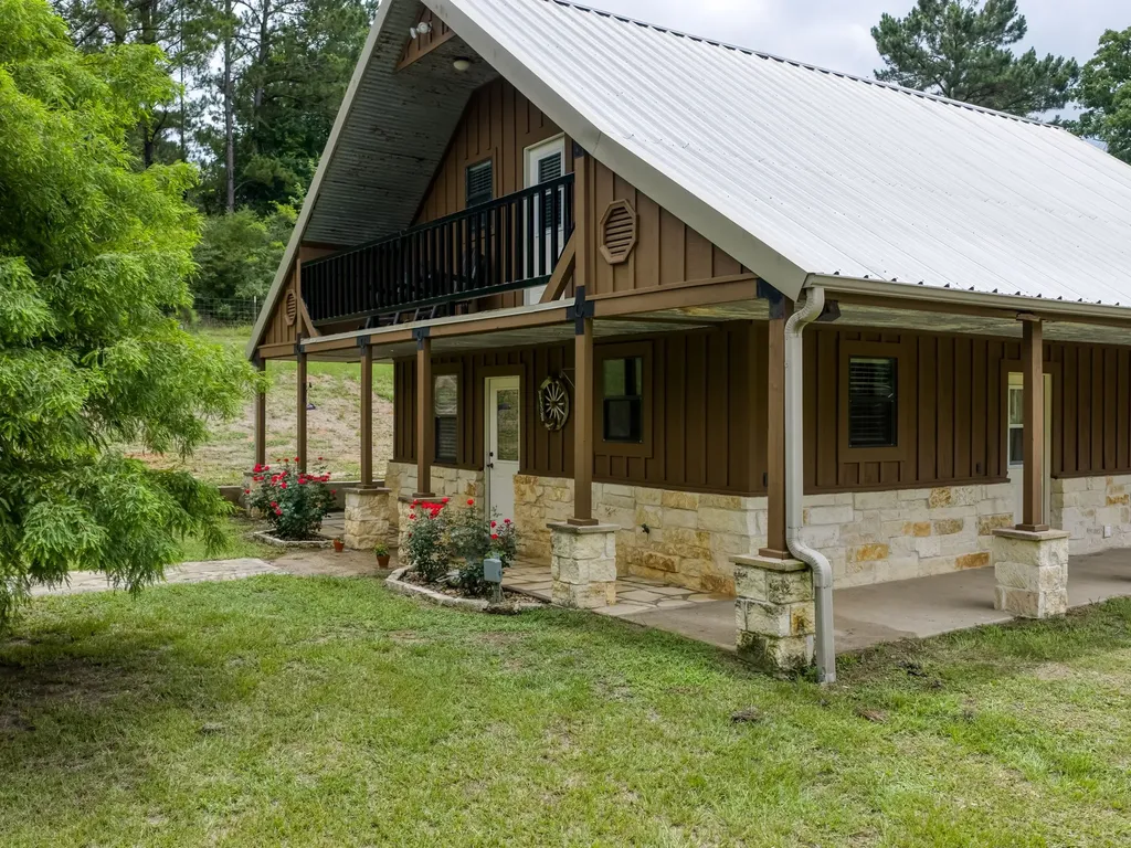 4240 County Road 2107 Rusk TX 75785