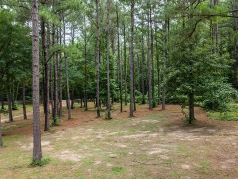 4240 County Road 2107 Rusk TX 75785