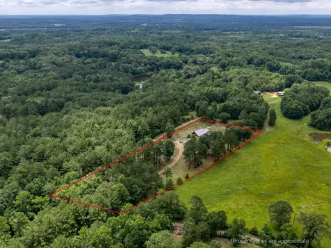 4240 County Road 2107 Rusk TX 75785