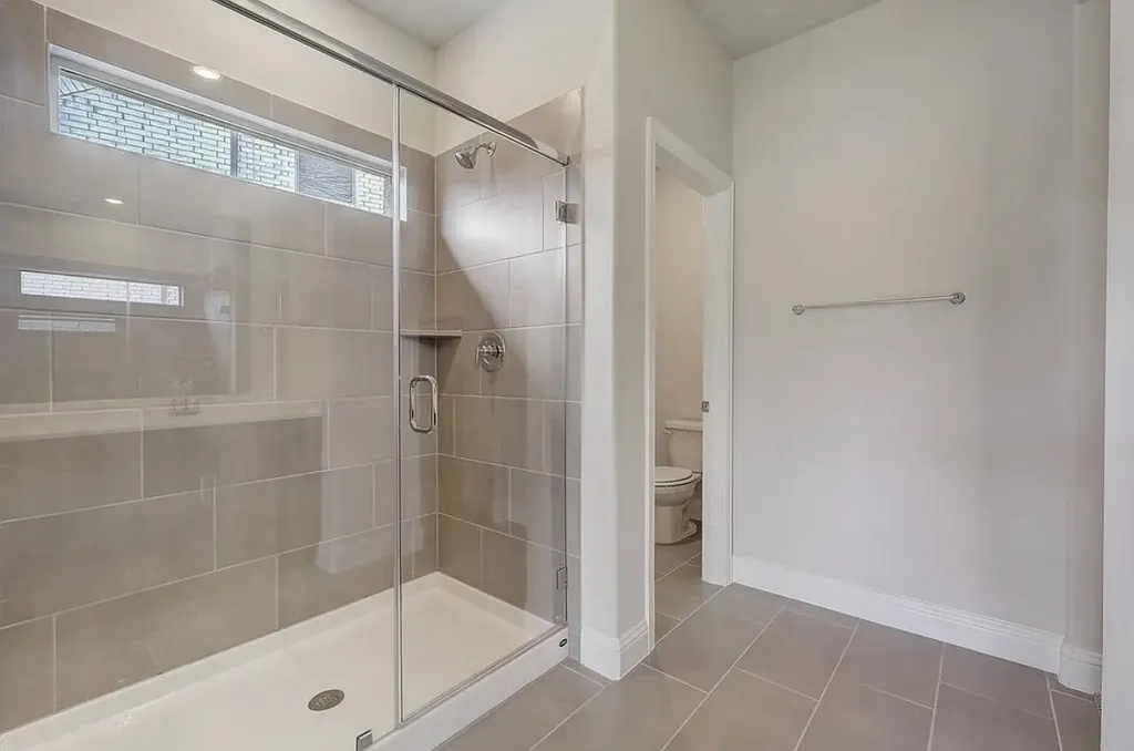 410 Stagg Street Mckinney TX 75069