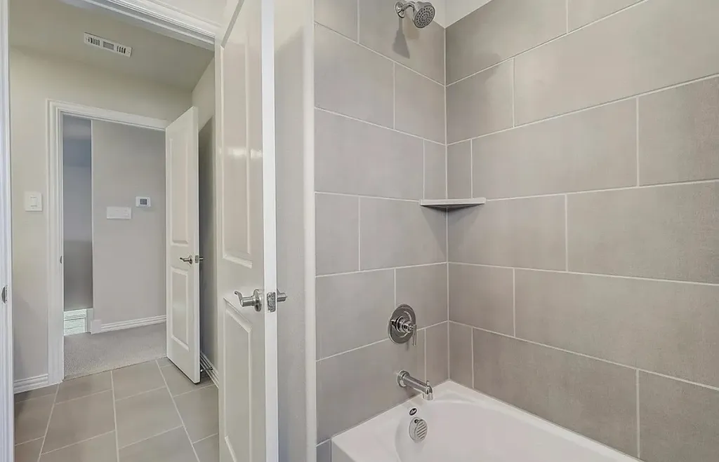 410 Stagg Street Mckinney TX 75069