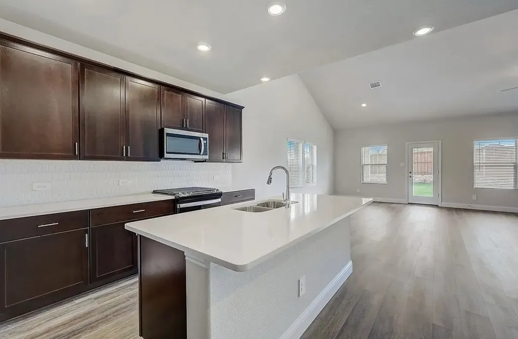 410 Stagg Street Mckinney TX 75069