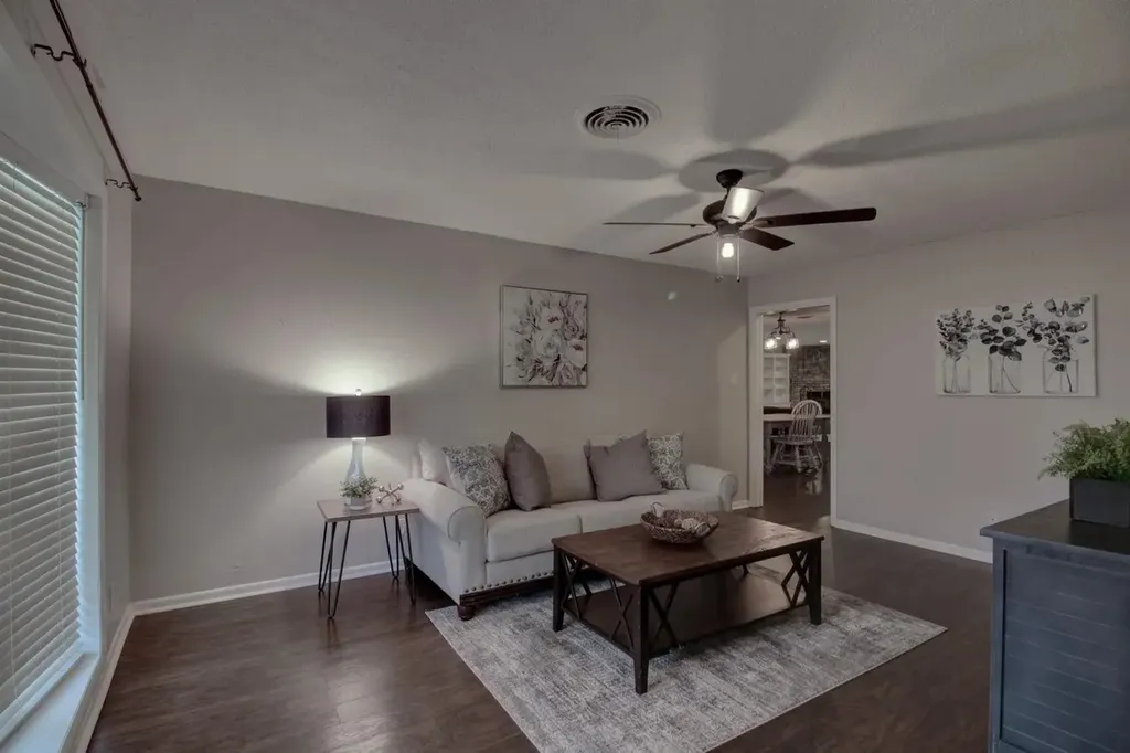 1911 Cypress Court Gainesville TX 76240