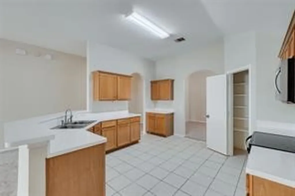 1152 Galicia Lane Dallas TX 75217