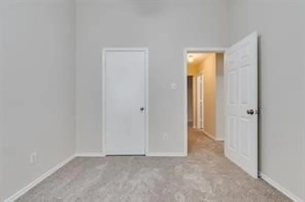 1152 Galicia Lane Dallas TX 75217