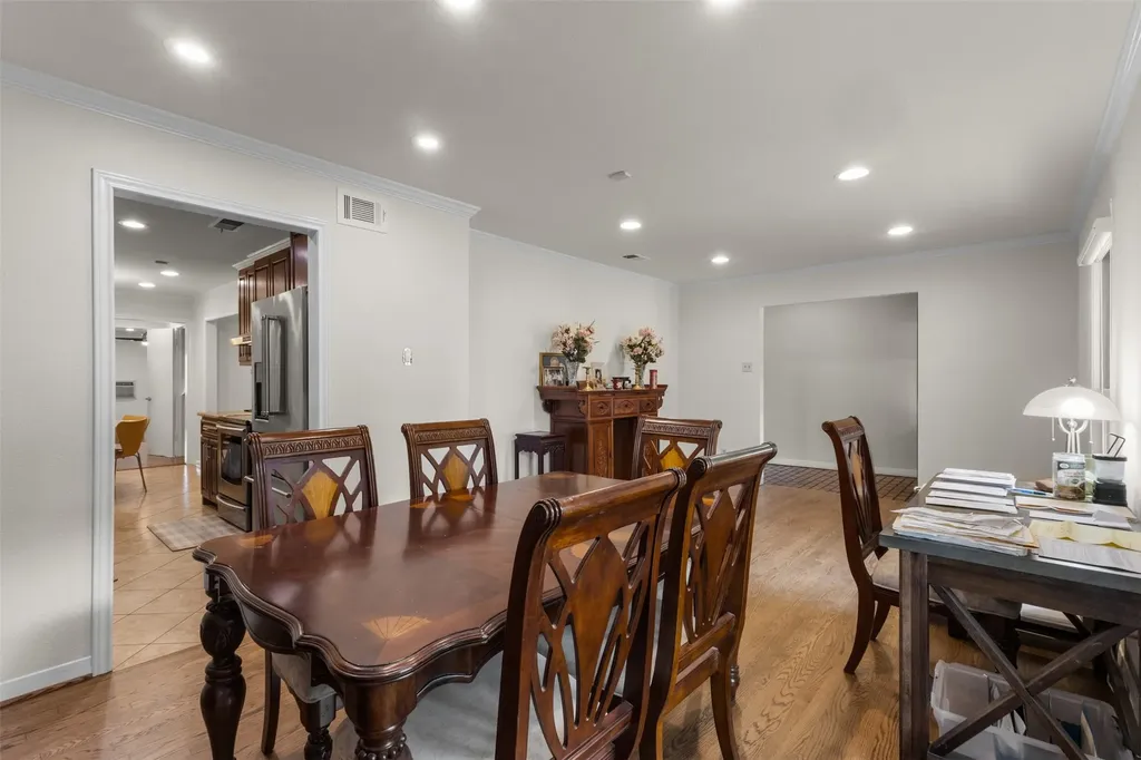 908 Vinecrest Lane Richardson TX 75080