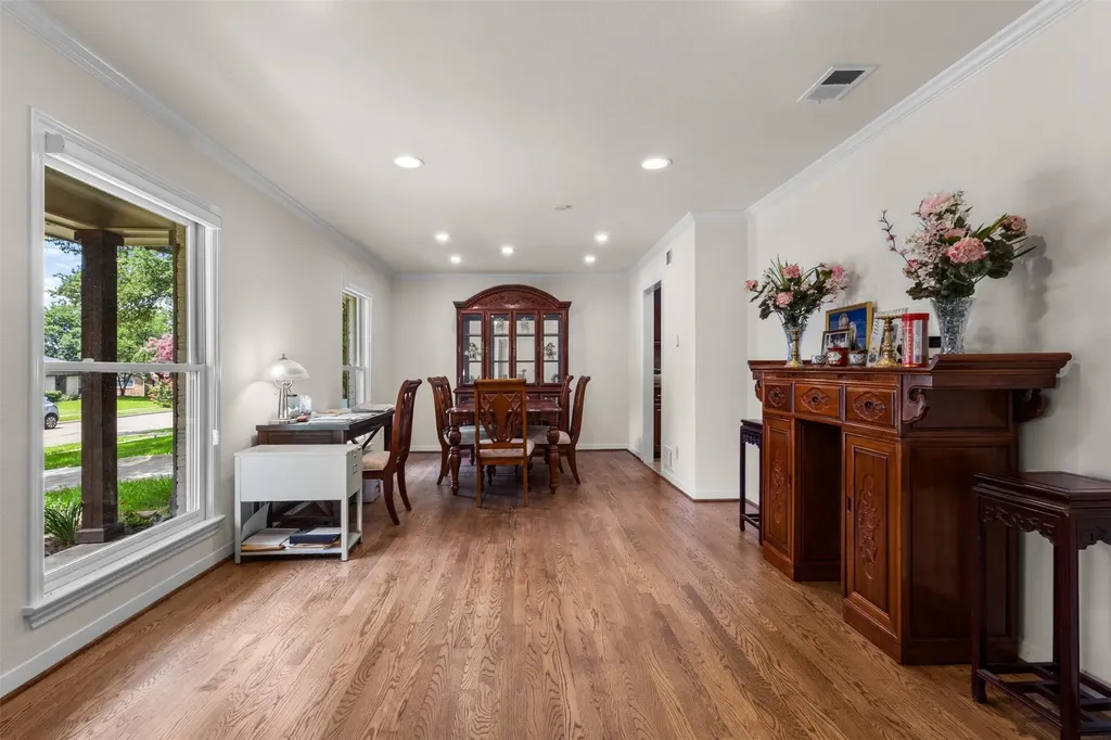 908 Vinecrest Lane Richardson TX 75080