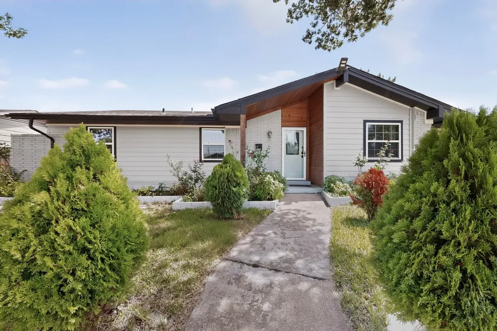 1514 Douglas Drive Garland TX 75041