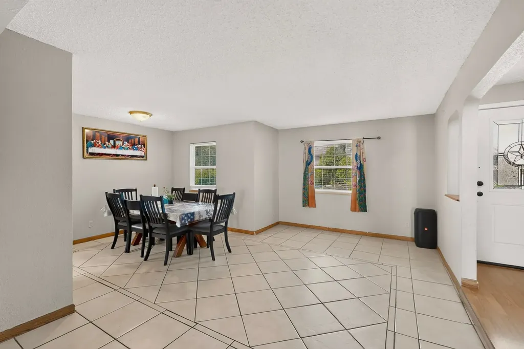 1514 Douglas Drive Garland TX 75041