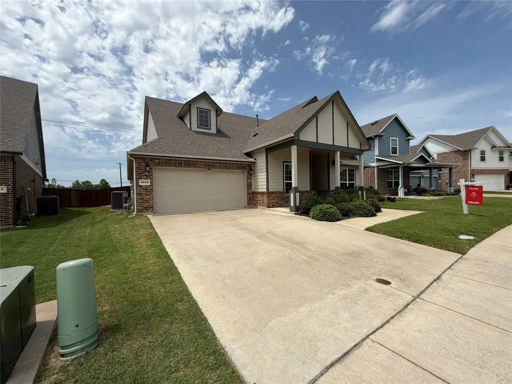 2513 Loudon Street W Rockwall TX 75032