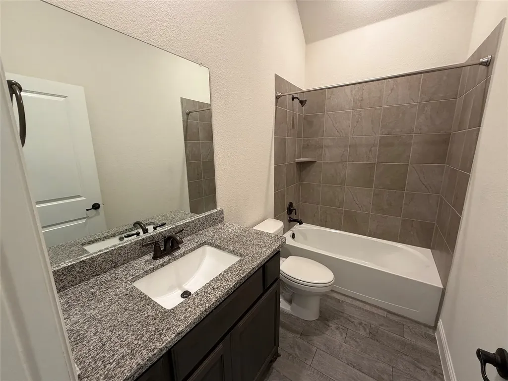 2513 Loudon Street W Rockwall TX 75032