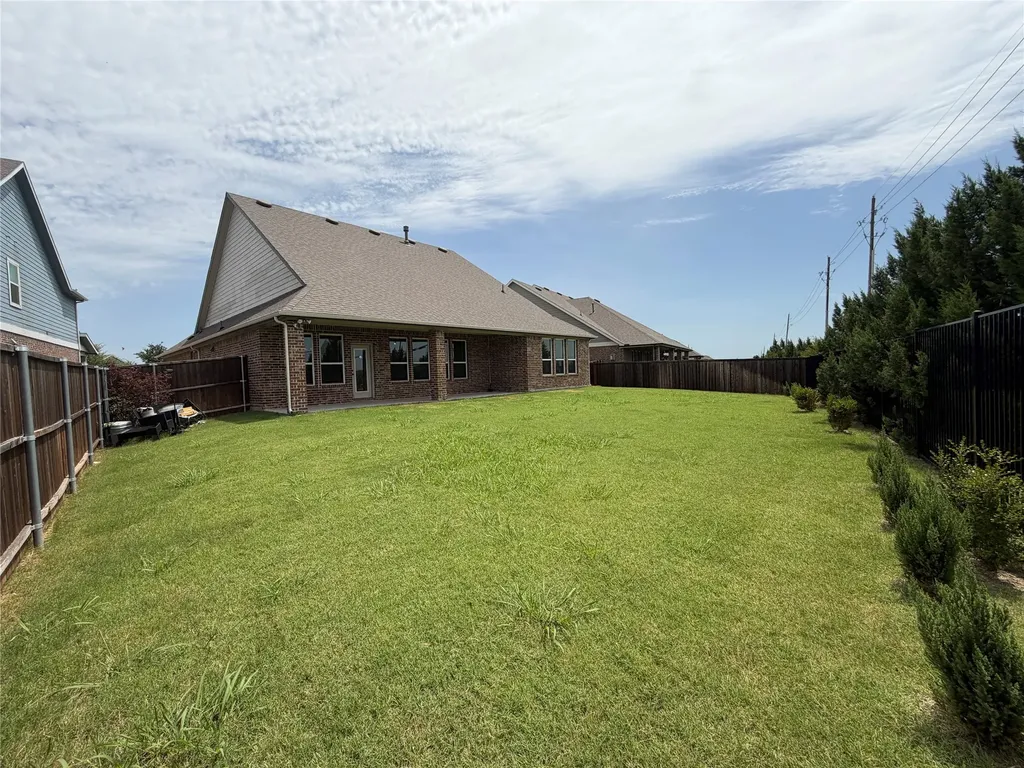 2513 Loudon Street W Rockwall TX 75032