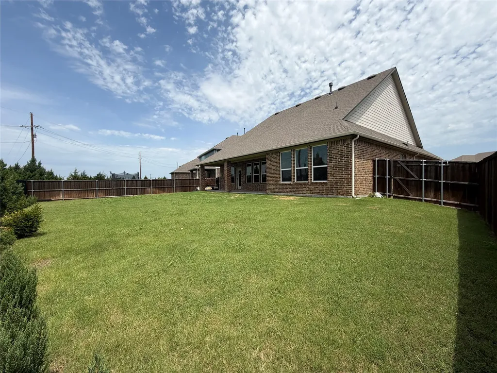 2513 Loudon Street W Rockwall TX 75032