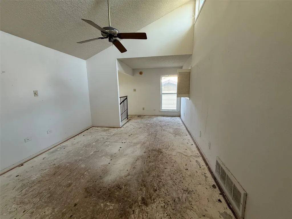 2916 Canis Circle Garland TX 75044