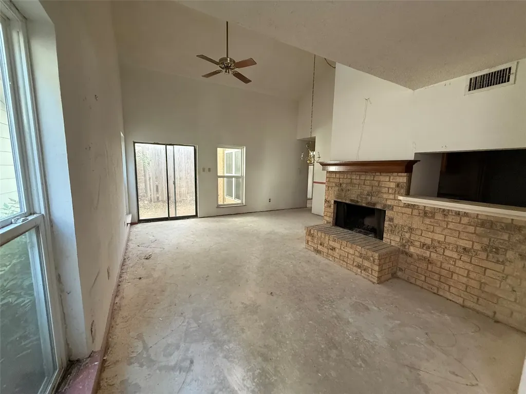2916 Canis Circle Garland TX 75044