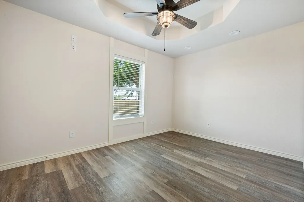 205 SW 11th Street Mineral Wells TX 76067