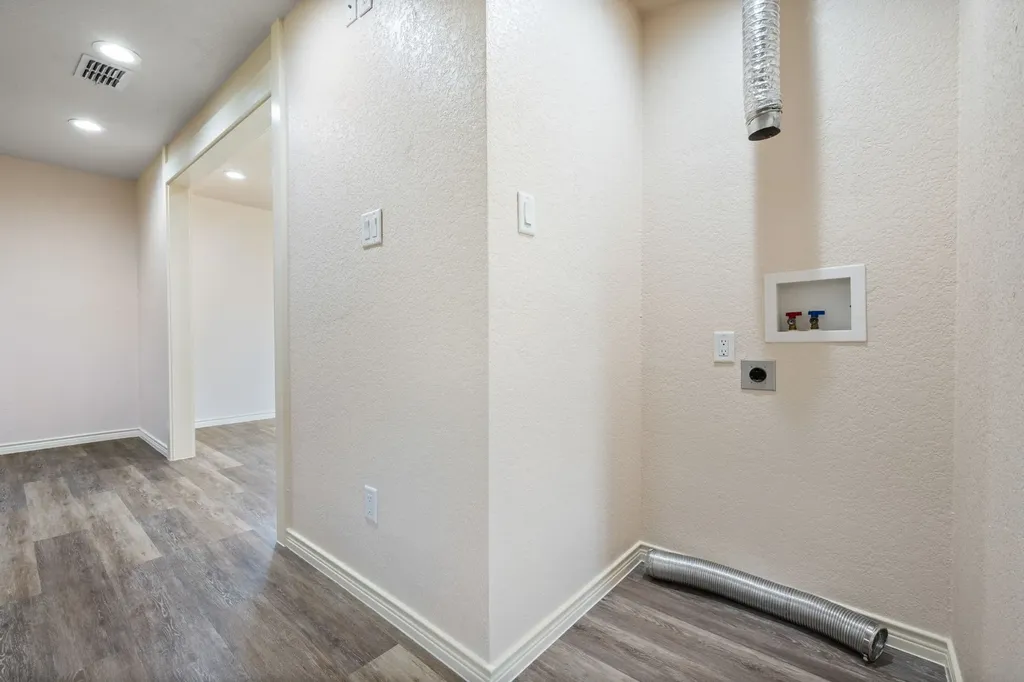 205 SW 11th Street Mineral Wells TX 76067