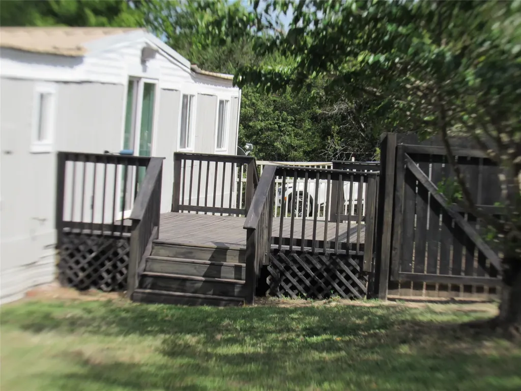 2208 Beverly Drive Granbury TX 76048