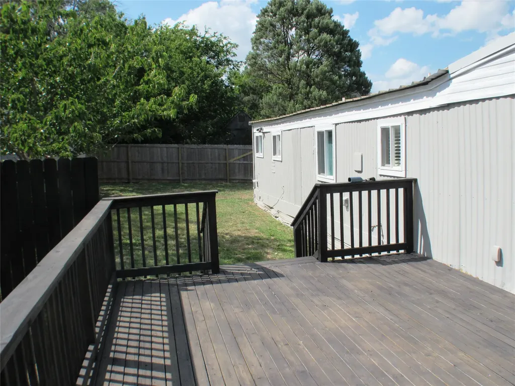 2208 Beverly Drive Granbury TX 76048