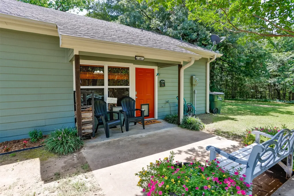 16 Park Tree Lane Gordonville TX 76245