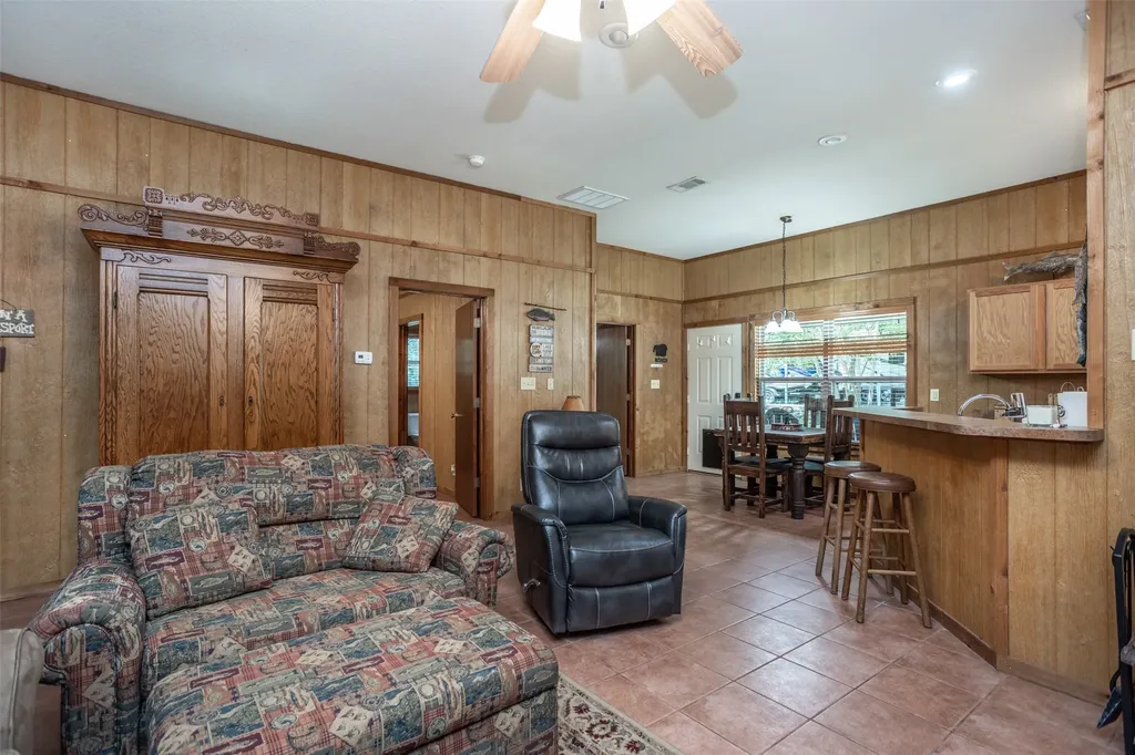 16 Park Tree Lane Gordonville TX 76245