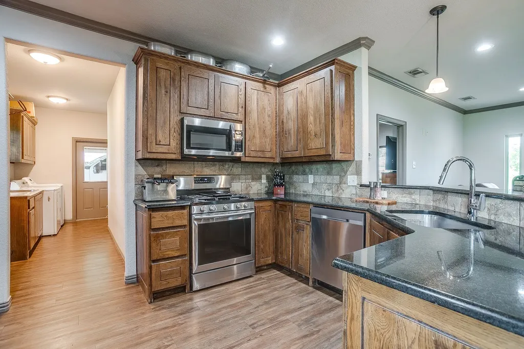 505 Double Tree Lane Lipan TX 76462