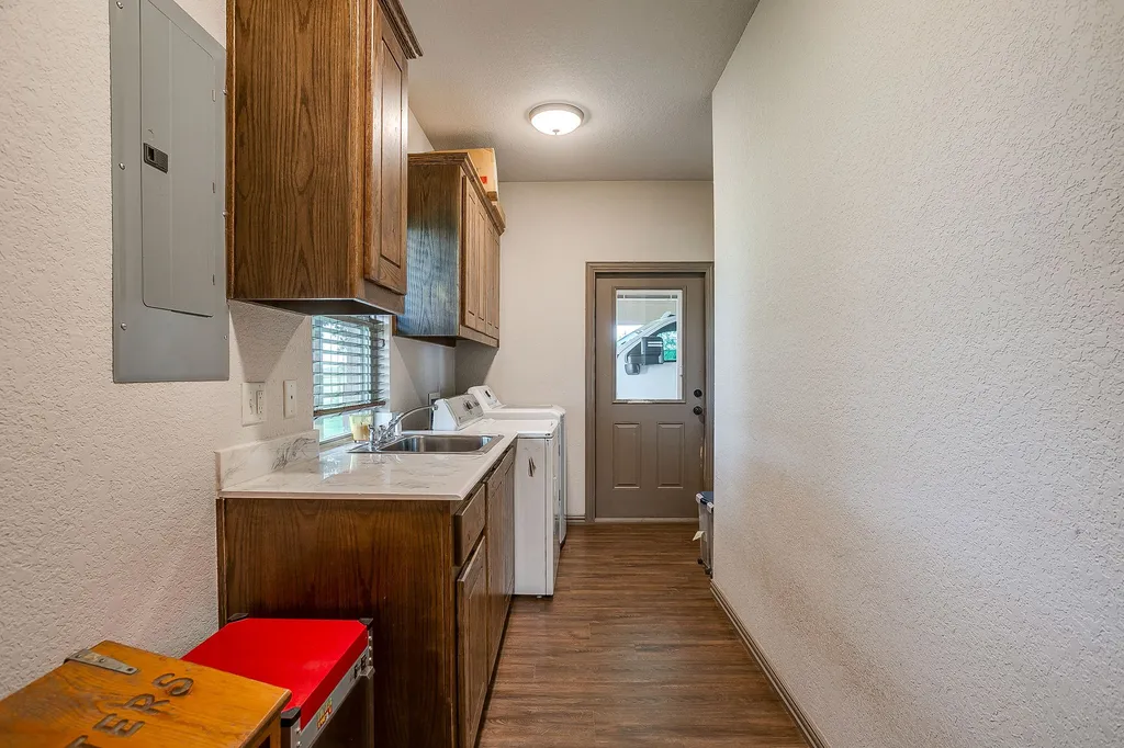 505 Double Tree Lane Lipan TX 76462