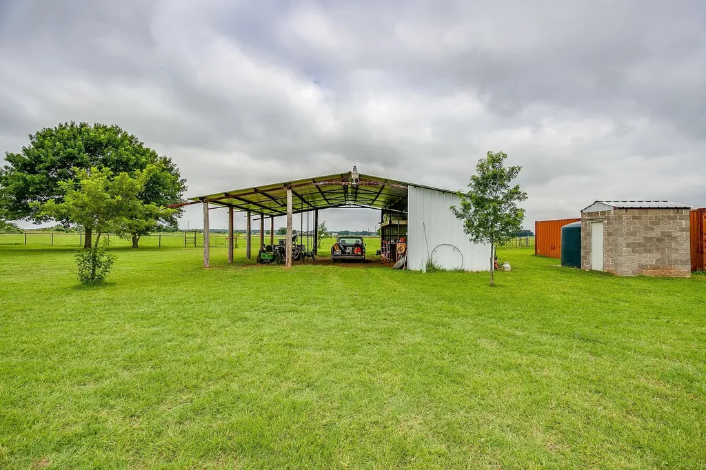 505 Double Tree Lane Lipan TX 76462