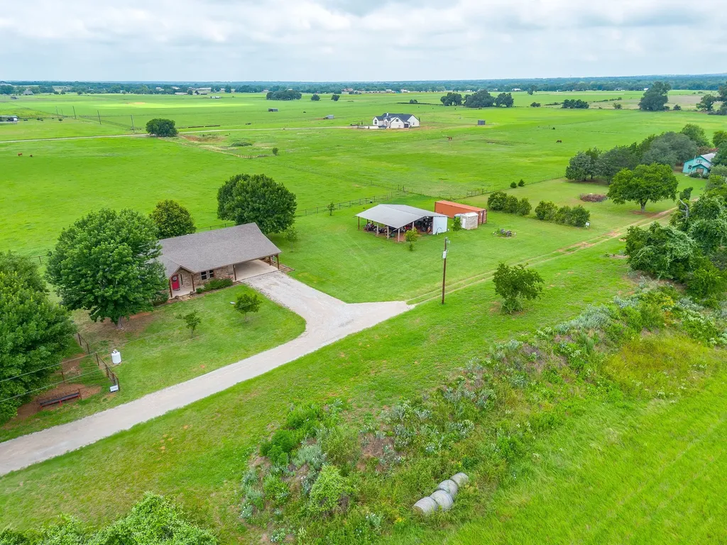 505 Double Tree Lane Lipan TX 76462