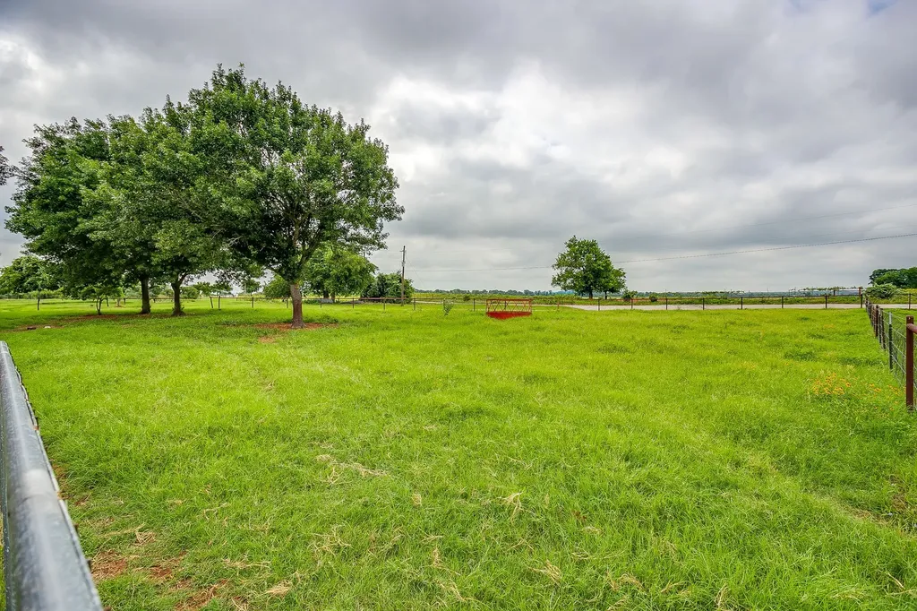 505 Double Tree Lane Lipan TX 76462