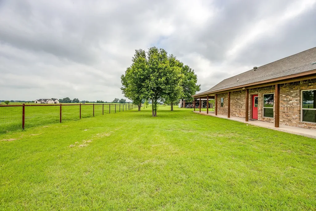 505 Double Tree Lane Lipan TX 76462