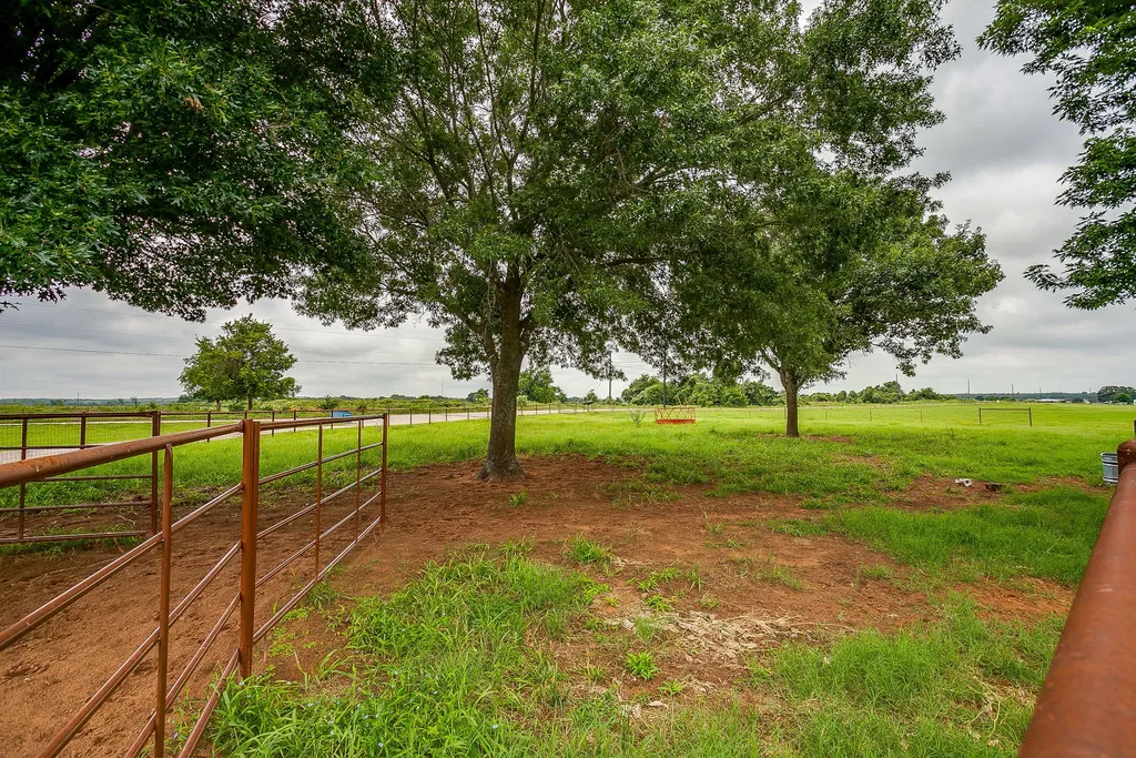 505 Double Tree Lane Lipan TX 76462