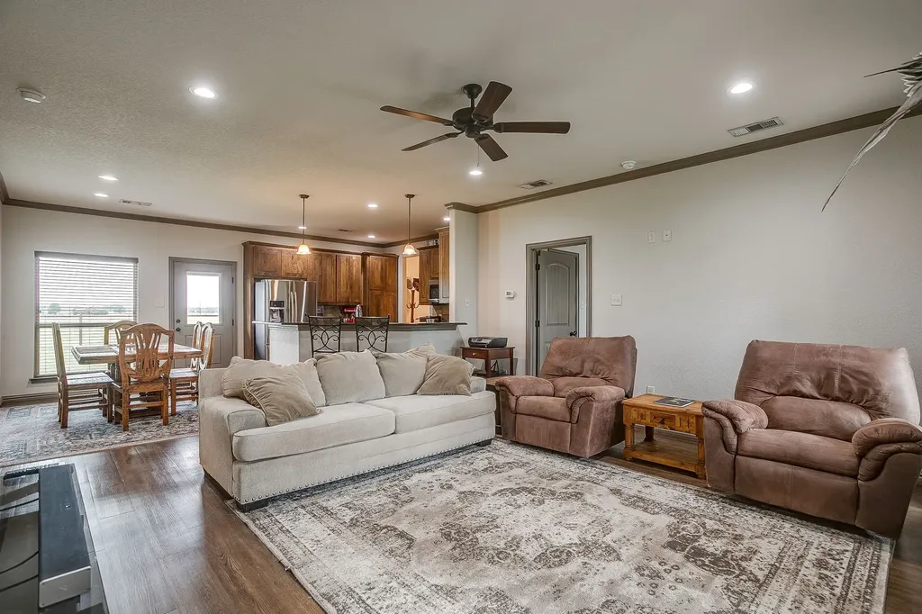 505 Double Tree Lane Lipan TX 76462