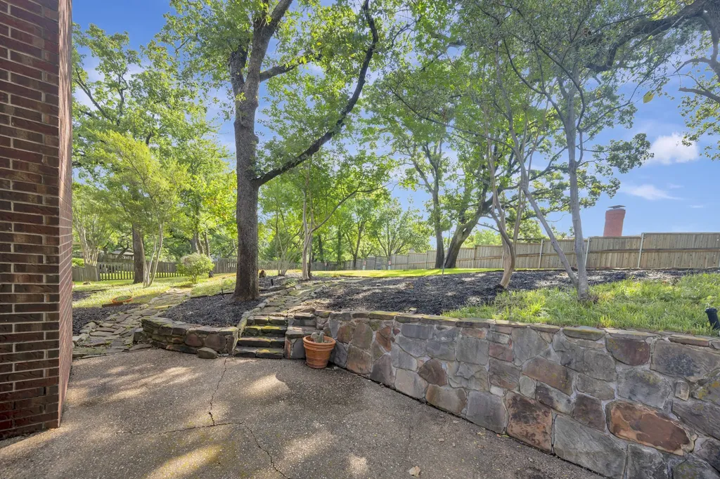 485 Craig Circle Highland Village TX 75077